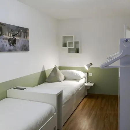 Apartmán Chesa Ova Cotschna 306 By Interhome