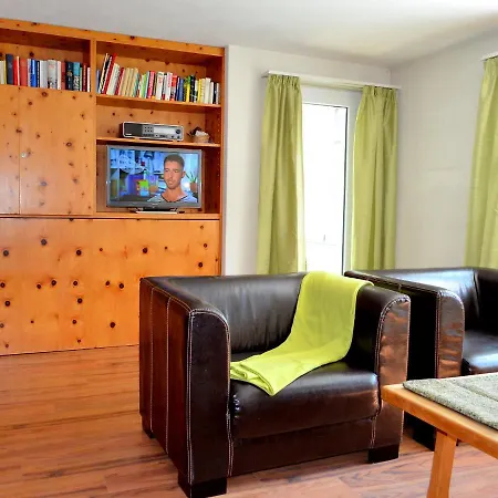 Apartmán Chesa Ova Cotschna 306 By Interhome *